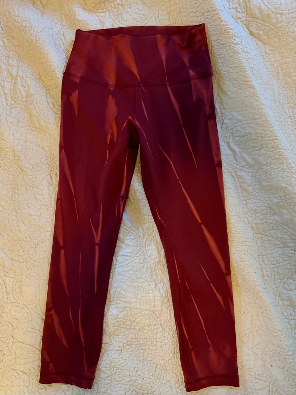 Lululemon Burgundy/ red tie dye Leggings